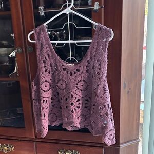 ADORA Mauve Crochet Crop Top